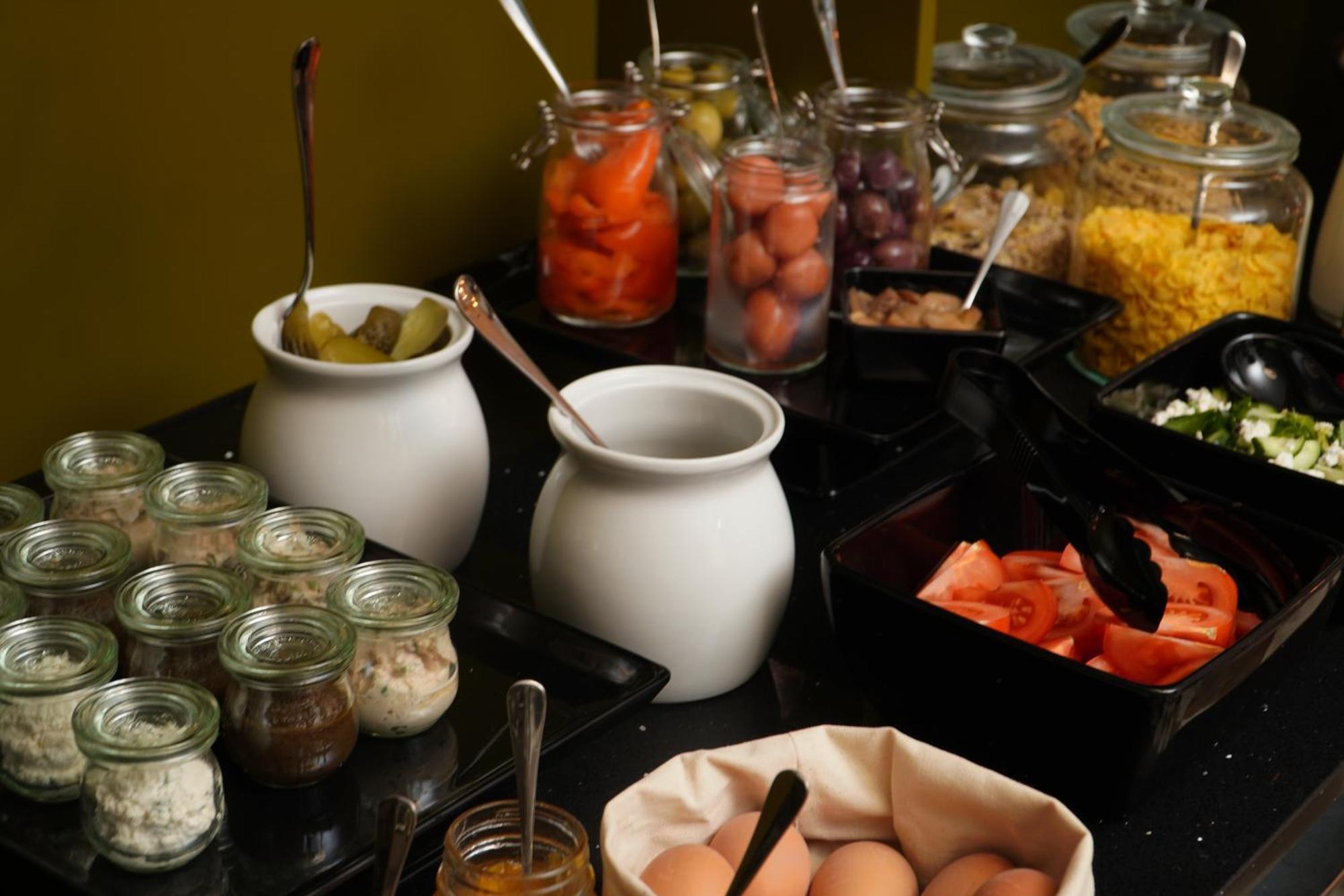 Hotel Pietryna Łódź Eksteriør billede