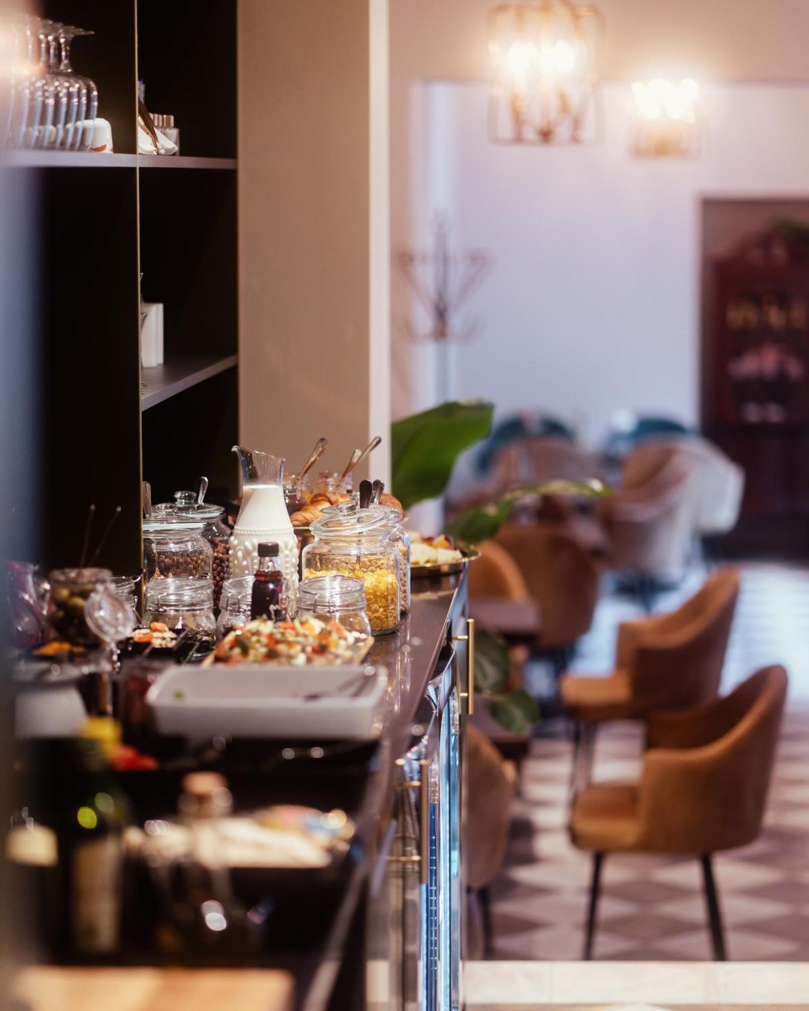 Hotel Pietryna Łódź Eksteriør billede